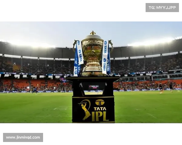 印度板球联赛首次推出观众参与战术投票 现场影响教练换人决策 印度板球联赛首次推出观众参与战术投票 现场影响教练换人决策