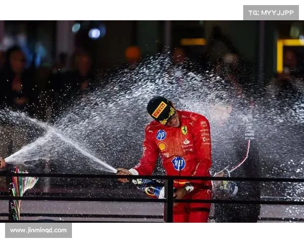 F1拉斯维加斯站将迎全球明星云集激烈表演赛吸引瞩目 F1拉斯维加斯站将迎全球明星云集激烈表演赛吸引瞩目